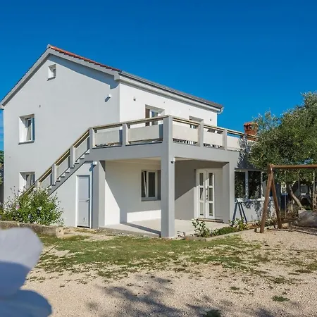 Radovic Nives Apartment Vir